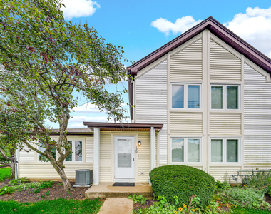 120 Inverrary Lane - Photo Thumbnail 1