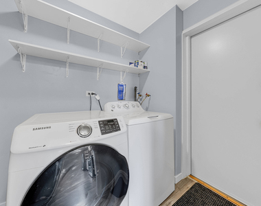 120 Inverrary Lane - Photo Thumbnail 9