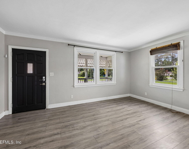 9115 Jackson Avenue - Photo Thumbnail 6