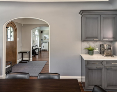 1135 N Kenilworth Avenue - Photo Thumbnail 12