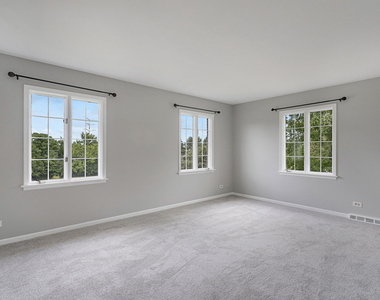 12 Kingston Drive - Photo Thumbnail 12