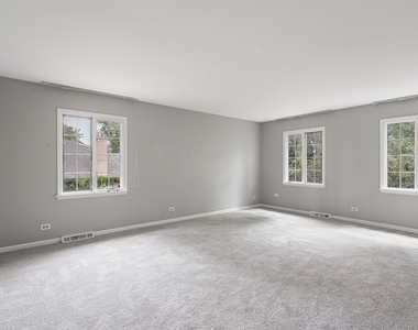 12 Kingston Drive - Photo Thumbnail 11