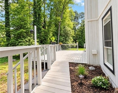 3285 Rollingbrook Way - Photo Thumbnail 4