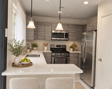 3285 Rollingbrook Way - Photo Thumbnail 1