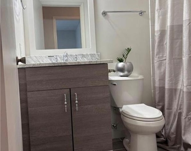 3285 Rollingbrook Way - Photo Thumbnail 12