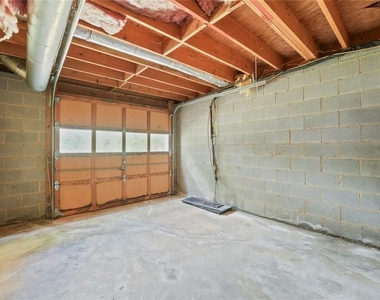 1456 Scholar Drive - Photo Thumbnail 23