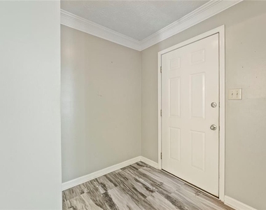 1456 Scholar Drive - Photo Thumbnail 3