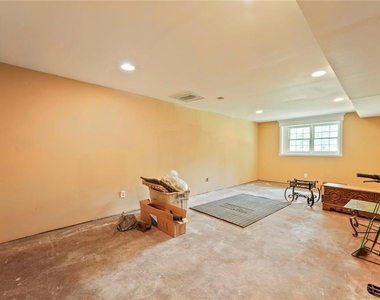 1456 Scholar Drive - Photo Thumbnail 12