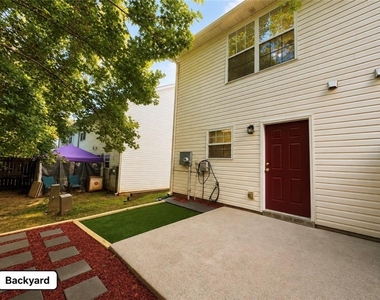 230 Hiram Terrace - Photo Thumbnail 22
