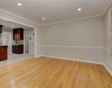 1837 Chancery Lane - Photo Thumbnail 14