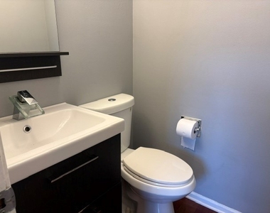 2156 Rugen Road - Photo Thumbnail 7