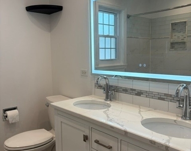 2156 Rugen Road - Photo Thumbnail 13