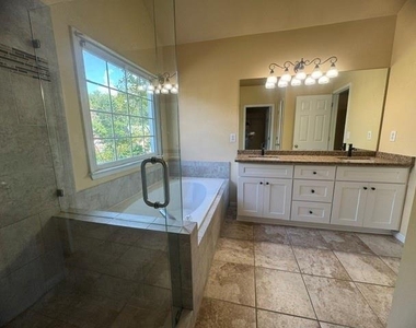 11385 Findley Chase Court - Photo Thumbnail 13