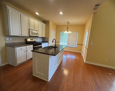 11385 Findley Chase Court - Photo Thumbnail 5