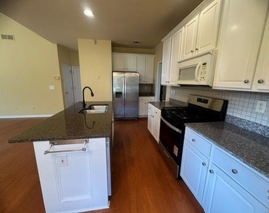 11385 Findley Chase Court - Photo Thumbnail 6
