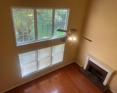 11385 Findley Chase Court - Photo Thumbnail 3