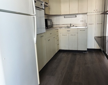 5757 N Sheridan Road - Photo Thumbnail 5
