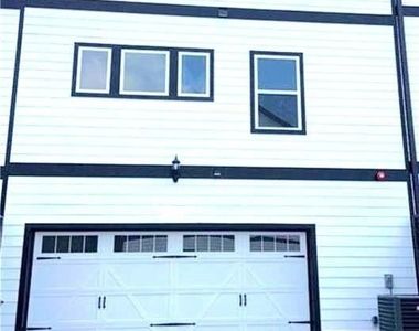 912 Sweetwater Grove - Photo Thumbnail 22