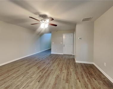 517 Arrowhead Drive - Photo Thumbnail 1