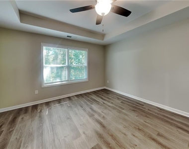 517 Arrowhead Drive - Photo Thumbnail 7