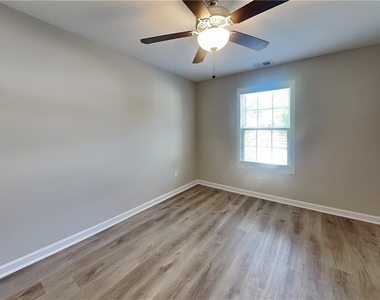 517 Arrowhead Drive - Photo Thumbnail 10