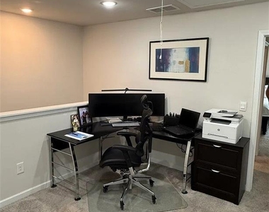 5542 Plain Field Lane - Photo Thumbnail 21