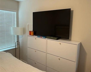 5542 Plain Field Lane - Photo Thumbnail 14
