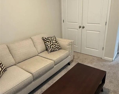 5542 Plain Field Lane - Photo Thumbnail 7