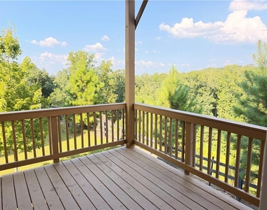 2005 Manor Pointe Drive - Photo Thumbnail 14