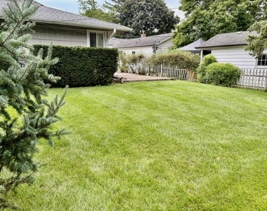 531 Pinecrest Lane - Photo Thumbnail 13