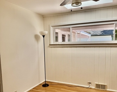 531 Pinecrest Lane - Photo Thumbnail 7
