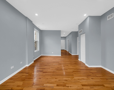 2610 W 38th Street - Photo Thumbnail 3