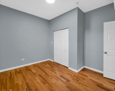 2610 W 38th Street - Photo Thumbnail 9