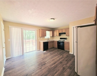 186 S Red Oak Way - Photo Thumbnail 3