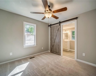 6429 Gordon Street - Photo Thumbnail 14