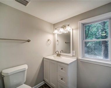 6429 Gordon Street - Photo Thumbnail 10