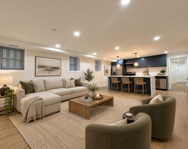 4338 N Clarendon Avenue - Photo Thumbnail 1