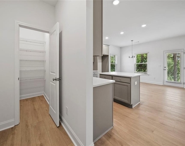 165 Mill Center Boulevard - Photo Thumbnail 21