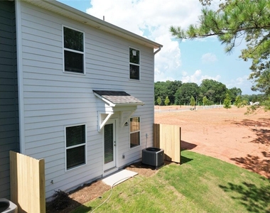 165 Mill Center Boulevard - Photo Thumbnail 5