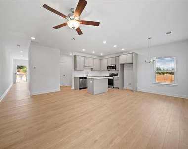 165 Mill Center Boulevard - Photo Thumbnail 12