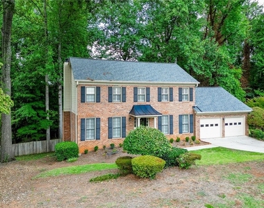 766 Chesterfield Drive - Photo Thumbnail 40