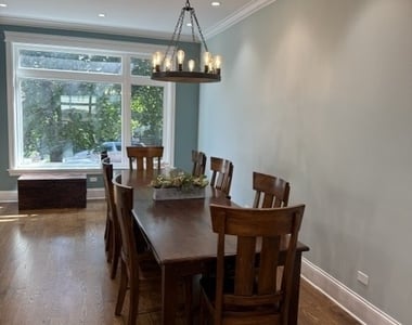 924 N Richmond Street - Photo Thumbnail 15