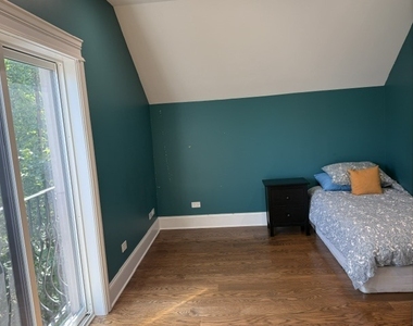 924 N Richmond Street - Photo Thumbnail 27