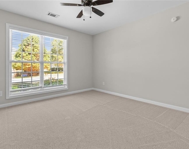 1587 Brush Creek Dr - Photo Thumbnail 25