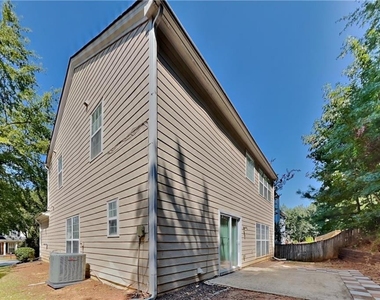 4174 Glenaire Way Nw - Photo Thumbnail 17