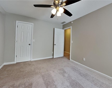 4174 Glenaire Way Nw - Photo Thumbnail 12