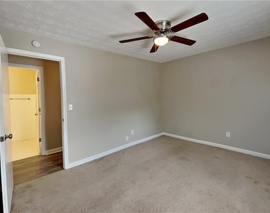 3848 Welham Green Court - Photo Thumbnail 10