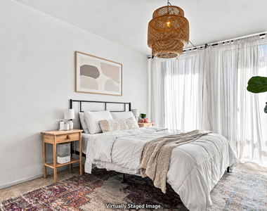 1660 N Lasalle Drive - Photo Thumbnail 7