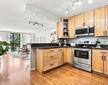 1660 N Lasalle Drive - Photo Thumbnail 1