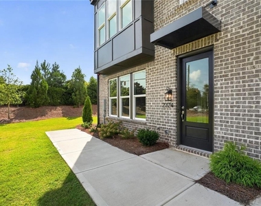 2324 Mockernut Trail Trail - Photo Thumbnail 6